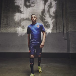 爱游戏官方网站入口登录-血脉相传：车手家族的世代传奇，车手jason