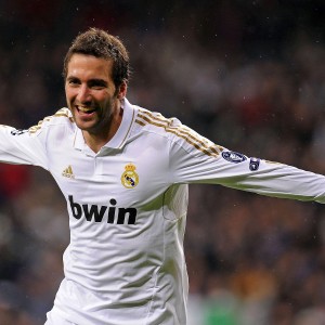 爱游戏体育在线-荷兰男足在预选赛中被西班牙淘汰，荷兰男足近期战绩